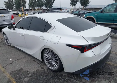 2024 Lexus Is 300 z USA, uszkodzony, nr VIN JTHDA1D26R5129231